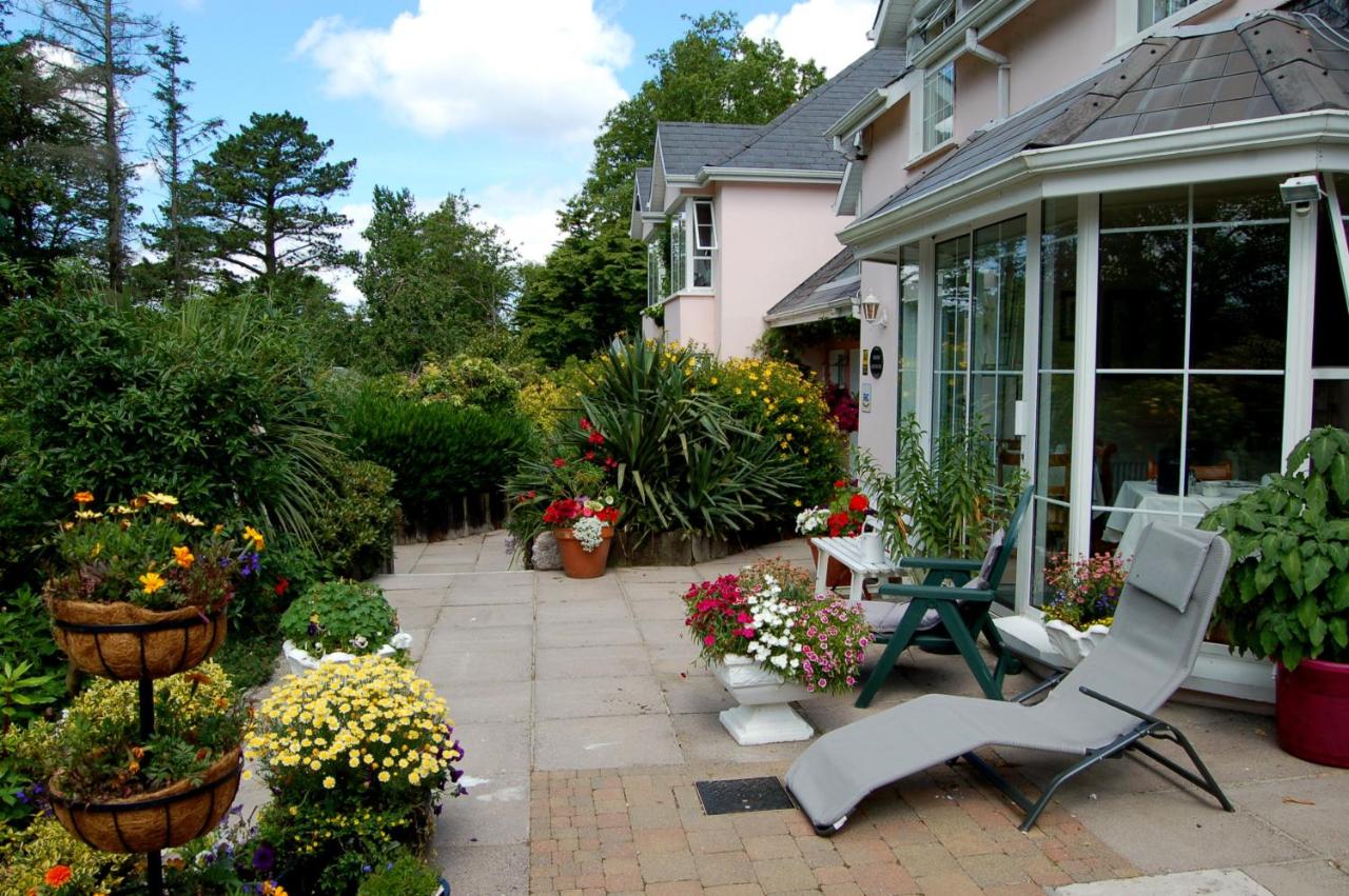 Grove Lodge Killorglin Kerry outdoor guest seating